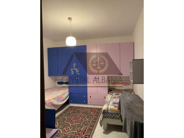 Tirane, jepet me qera 2+1 Kati 2, 120 m² 400 Euro (Rruga Fiqiri Basha)