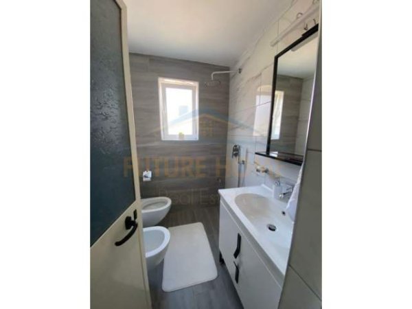Durres, ofert apartament 3+1 Kati 1, 115 m² 86.000 Euro (Shkozet)