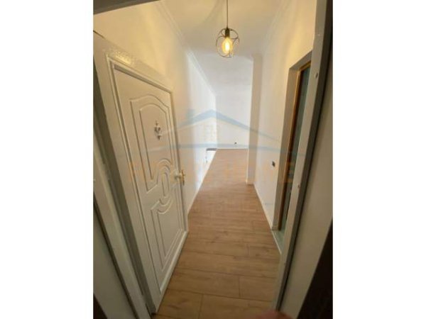 Tirane, jepet me qera apartament 2+1+BLK Kati 3, 95 m² 500 Euro (Lulishtja, Komuna e Parisit)