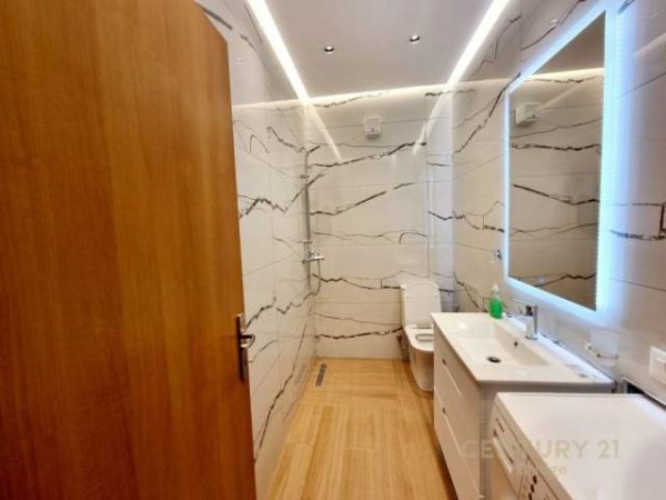Tirane, shitet apartament 1+1 Kati 3, 66 m² 120.000 Euro (rruga e elbasanit)
