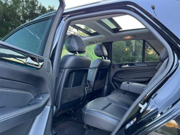 shes Mercedes-Benz MERCEDES ML 350 - AMG LINE - PANORAMA Viti 2014,
