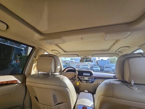 Tirane, shitet makine Mercedes benz s350 2013 Nafte, e zeze automatik Klima 209.000 km 23.000 €