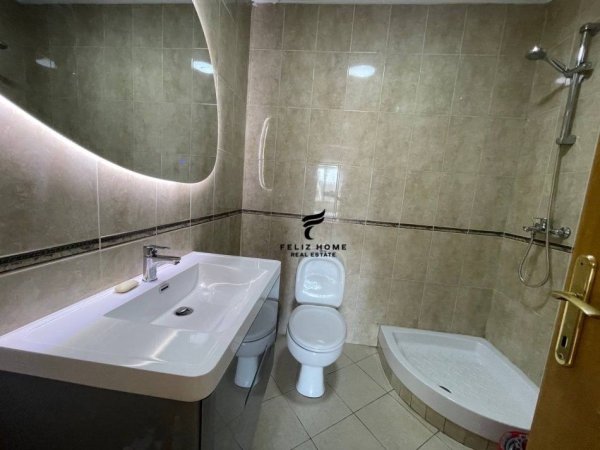 Tirane, jepet me qera apartament 2+1 Kati 3, 110 m² 850 € (RRUGA E KAVAJES)