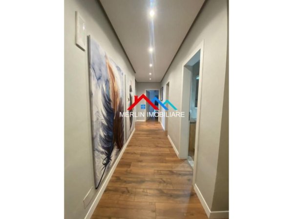 Tirane, jepet me qera apartament 2+1+Ballkon Kati 13, 125 m² 1.100 € (Bulevardi Gjergj Fishta)