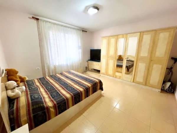 Tirane, shitet apartament 3+1 , 95 m² 160.000 € (Stadiumi Dinamo)