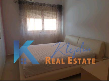 Tirane, jepet me qera apartament 2+1 Kati 4, 110 m² 750 € (Liqeni i Thate, afer kompleksit Fz Construction)