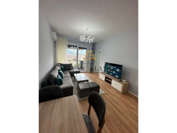 Tirane, jepet me qera apartament 2+1 Kati 7, 72 m² 500 € (5 Maji)