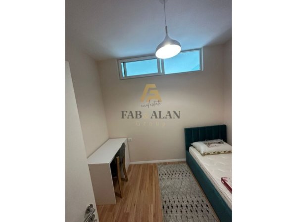 Tirane, jepet me qera apartament 2+1 Kati 7, 72 m² 500 € (5 Maji)