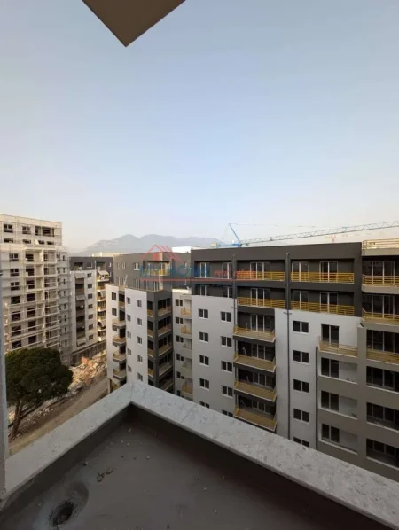Tirane, shes apartament 1+1+Aneks+Ballkon Kati 8, 72 m² 115.000 € (Kompleksi AURA)