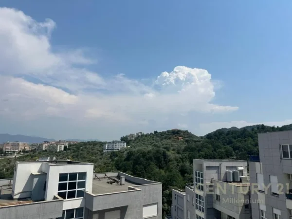 Tirane, shes apartament 4+1+3+Ballkon , 217 m² 336.040 € (Kopshti Botanik Zoologjik)