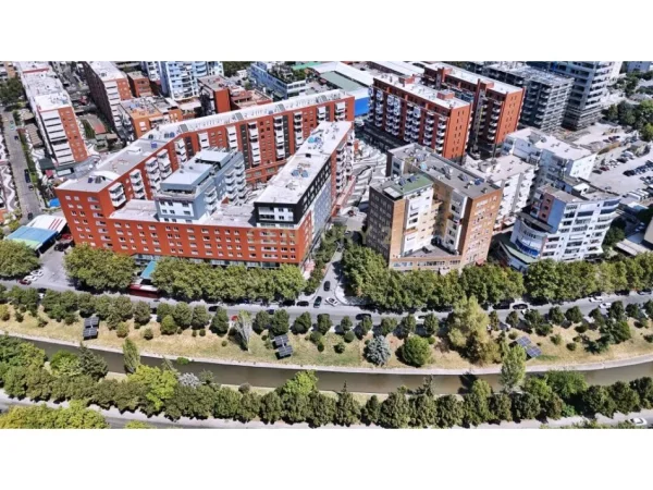 Tirane, jepet me qera ambjent biznesi Kati 1, 292 m² 4.000 € (KOMPLEKSI DELIJORGJI)