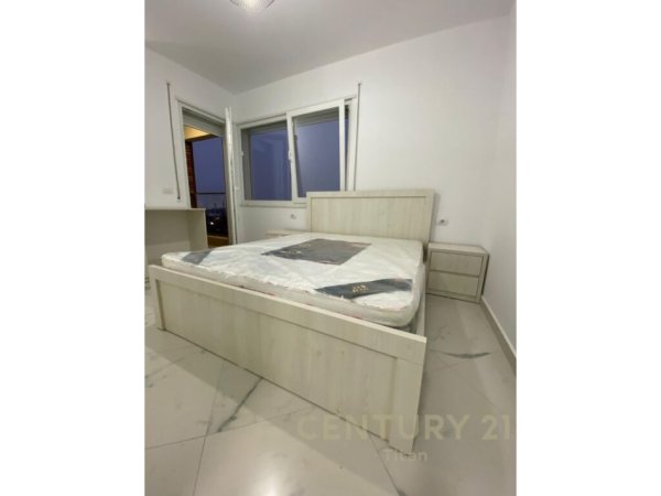 Tirane, jepet me qera apartament 1+1 Kati 5, 59 m² 500 € (Don Bosko)