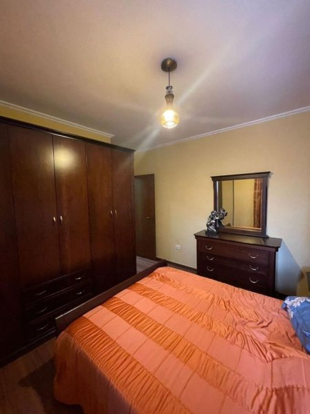 Tirane, jepet me qera apartament 3+1+Ballkon Kati 2 me ashensor,125 m² 850 € (Rruga Mine Peza)