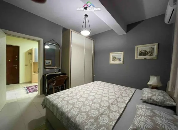 Tirane, jepet me qera apartament 1+1+Ballkon Kati 3, 86 m² 550 € (Stacioni Trenit)