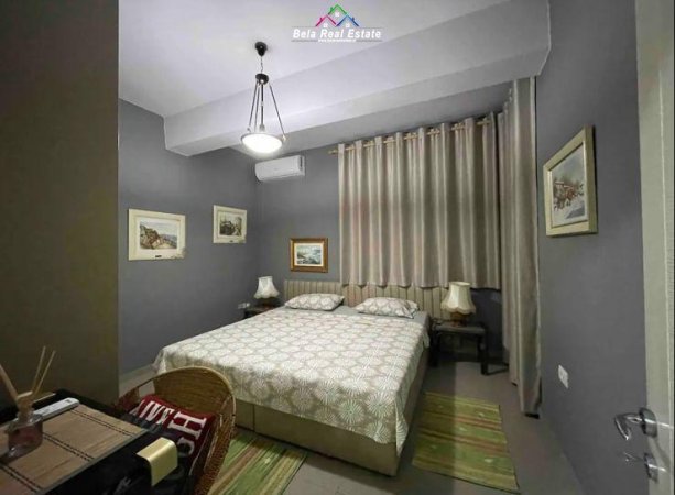 Tirane, jepet me qera apartament 1+1+Ballkon Kati 3, 86 m² 550 € (Stacioni Trenit)
