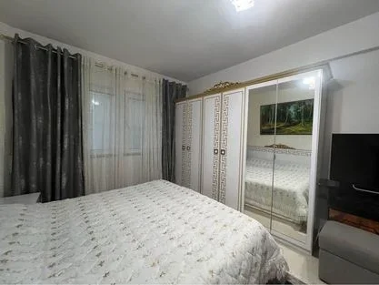Tirane, shitet shtepi 3+1+Aneks , 193 m² 160.000 € (Allias)