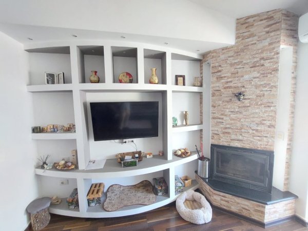 Durres, shitet apartament 2+1+Ballkon Kati 4, 110 m² 131.000 € (Mali i Robit 250m prane detit.)