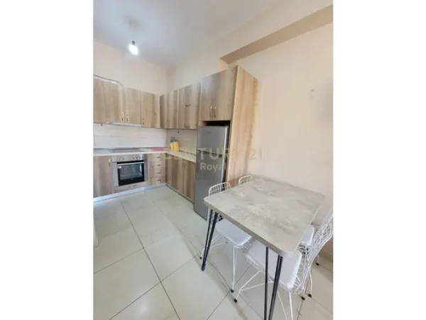 Tirane, jepet me qera apartament 1+1 Kati 7, 48 m² 430 € (KOMPLEKSI FRATARI ASTIR)