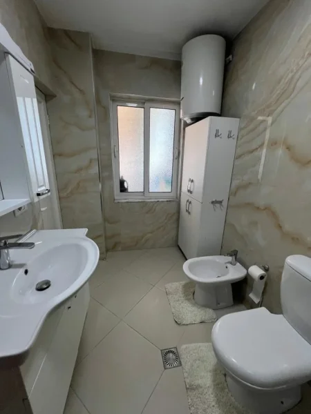 Tirane, shitet apartament 2+1+Aneks+Ballkon Kati 6, 102 m² 140.000 € (Yzberisht)