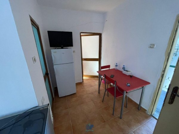 Jepet Me Qera Apartament Tek Globe [ID PE049]