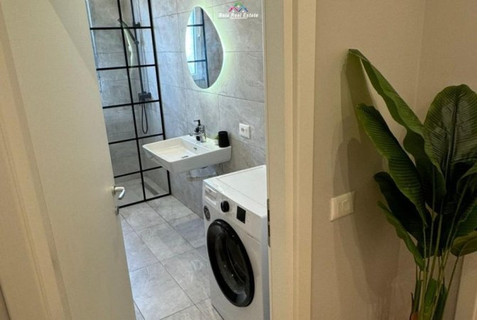 Tirane, jepet me qera apartament 1+1+Ballkon Kati 3, 70 m² 500 € (Stefan Shundi)