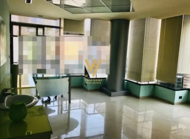 Tirane, jepet me qera zyre Kati 1, 93 m² 1.500 € (STADIUMI DINAMO)