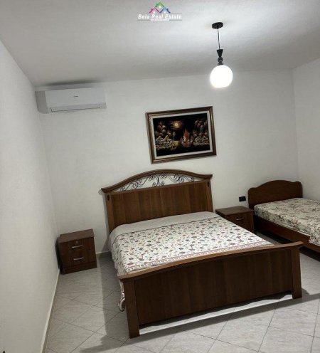 Tirane, jepet me qera 1+1+Ballkon Kati 1, 65 m² 450 € (komuna eparisit)