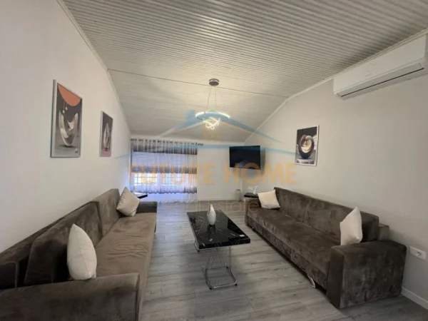 Tirane, jepet me qera apartament 1+1 Kati 4, 70 m² 500 € (Shkolla E Baletit)