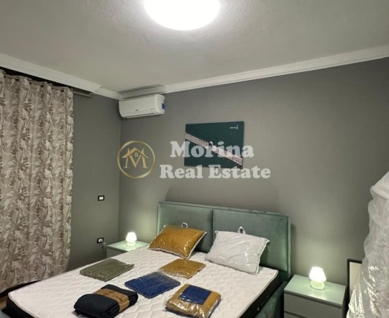 Tirane, jepet me qera apartament 1+1 Kati 3, 60 m² 700 € (Pazari Ri)