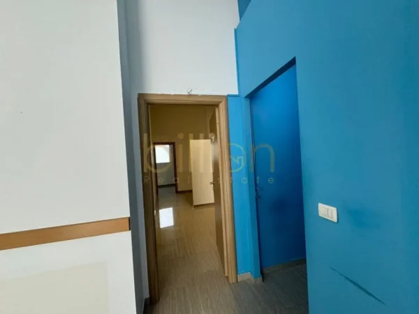Tirane, shitet ambjent biznesi Kati 1, 136 m² 340.000 € (MATERNITETI I RI)