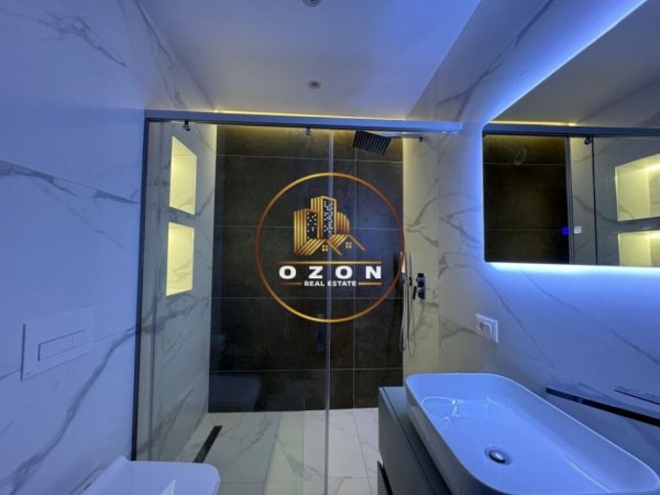 Duplex modern për qira në zemër të Tiranës, Qender!