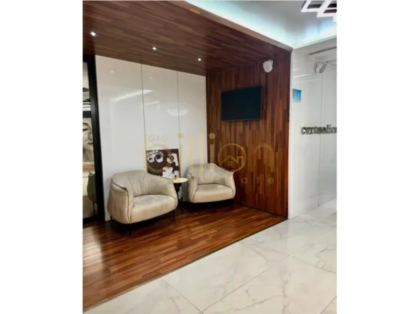 Tirane, shitet ambjent biznesi Kati 3, 164 m² 470.000 € (BULEVARDI GJERGJ FISHTA, Tirana, Albania)