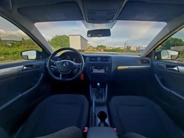 Shesë makine - Volkswagen Jetta - Benzin+Gaz