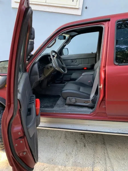 Vlore, shes makine Toyota rynner Nafte, e kuqe manuale 1 €