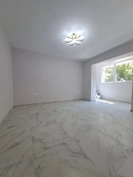 Tirane, shes apartament Kati 1, 60 m² 158.000 € (VASIL SHANTO PRANE SHTEPIA OFERTAVE)