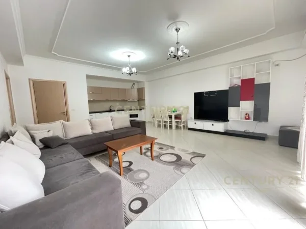 Tirane, jepet me qera apartament 3+1 , 150 m² 700 € (liqen i thate)