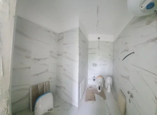 Tirane, shes apartament 3+1+Ballkon Kati 2, 112 m² 235.170 € (Kopshti zoologjik)