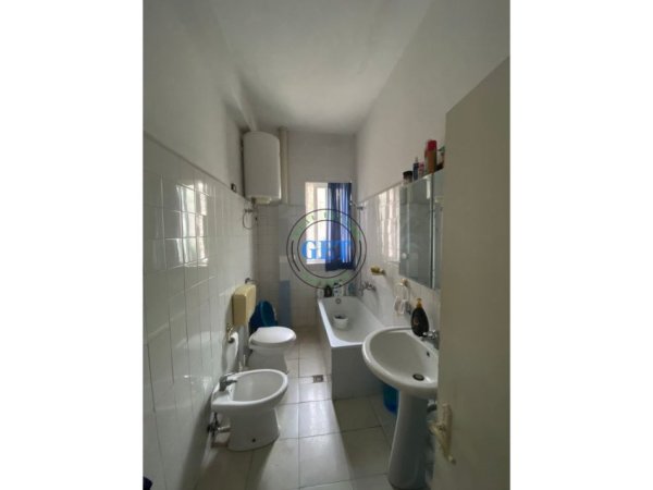 Durres, shitet apartament 2+1 Kati 1, 120 m² 65.000 € (Shkozet Durres)
