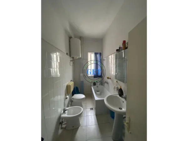 Durres, shitet apartament 2+1 Kati 1, 120 m² 65.000 € (Shkozet Durres)