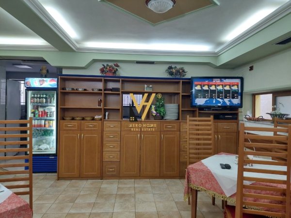 Tirane, jepet me qera ambjent biznesi Kati 0, 200 m² 3.000 € (ISH EKSPOZITA SOT)