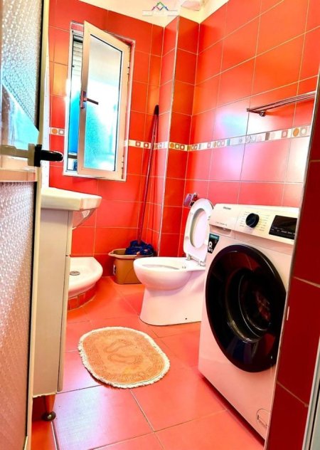Tirane, jepet me qera apartament 1+1 Kati 4, 55 m² 430 € (Ish Restrorant Durresi)