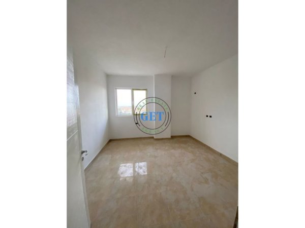 Durres, shitet apartament 2+1+Ballkon Kati 9, 73.000 € (Billa Spitalle Durres)