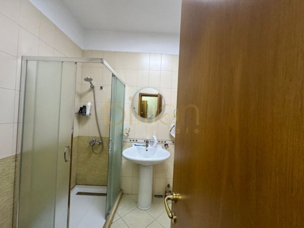 Tirane, jepet me qera apartament 2+1 Kati 2, 90 m² 750 € (Rruga e Elbasanit, Tirana, Albania)