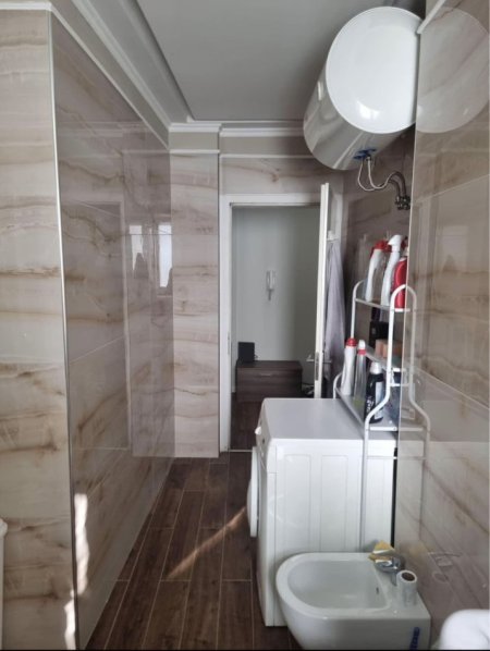 Tirane, jepet me qera apartament 2+1 Kati 6, 86 m2