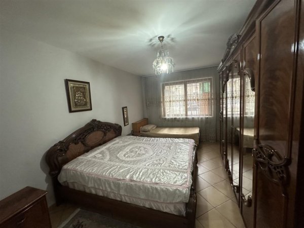 Tirane, jepet me qera Vile 1+1 Kati 1, 65 m² 350 € (Varri i Bamit)