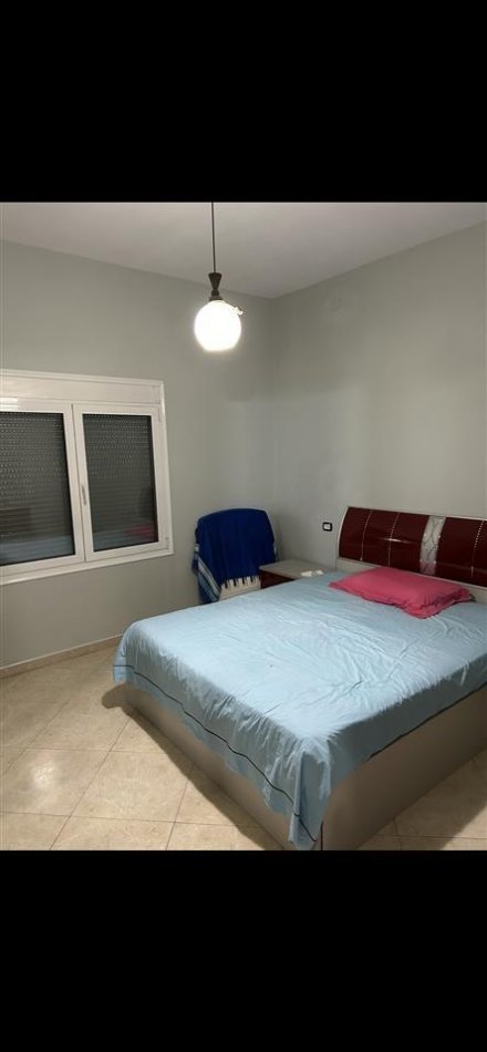 Tirane, jepet me qera Vile 2+1 Kati 2, 150 m² 500 € (Vore)