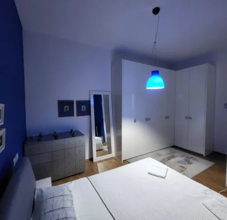 Tirane, jepet me qera apartament 2+1 Kati 2, 80 m² 750 € (Rr. Sulejman Delvina)
