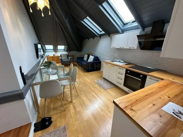 Tirane, jepet me qera apartament 1+1 Kati 2, 65 m² 670 € (Stadiumi Dinamo)