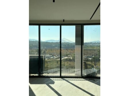 Tirane, jepet me qera apartament 2+1+Post Parkimi Kati 6, 107 m² 1.350 € (Rruga e Kosovareve, Tirane, AREA43790)