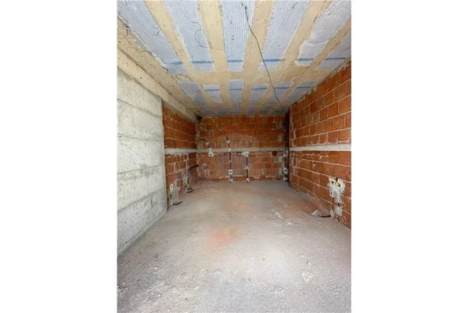 Tirane, shitet apartament 1+1 Kati 10, 66 m² 97.000 € (SHESIM APARTAMENT 1+1 RRUGA 5 MAJI!)